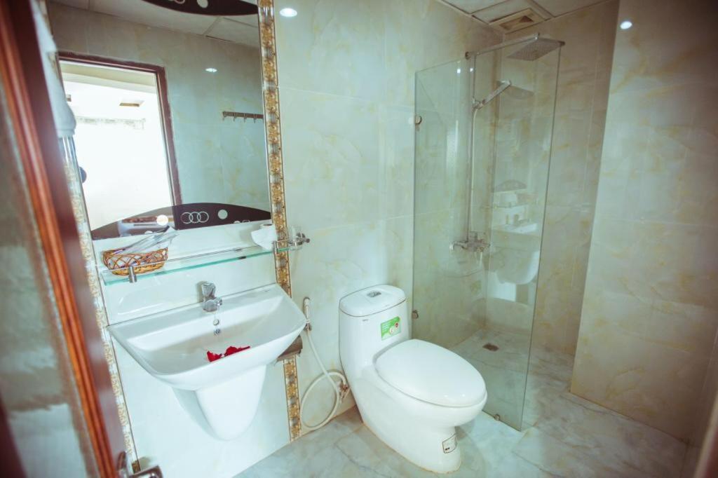 Oliver Khách sạn 3*